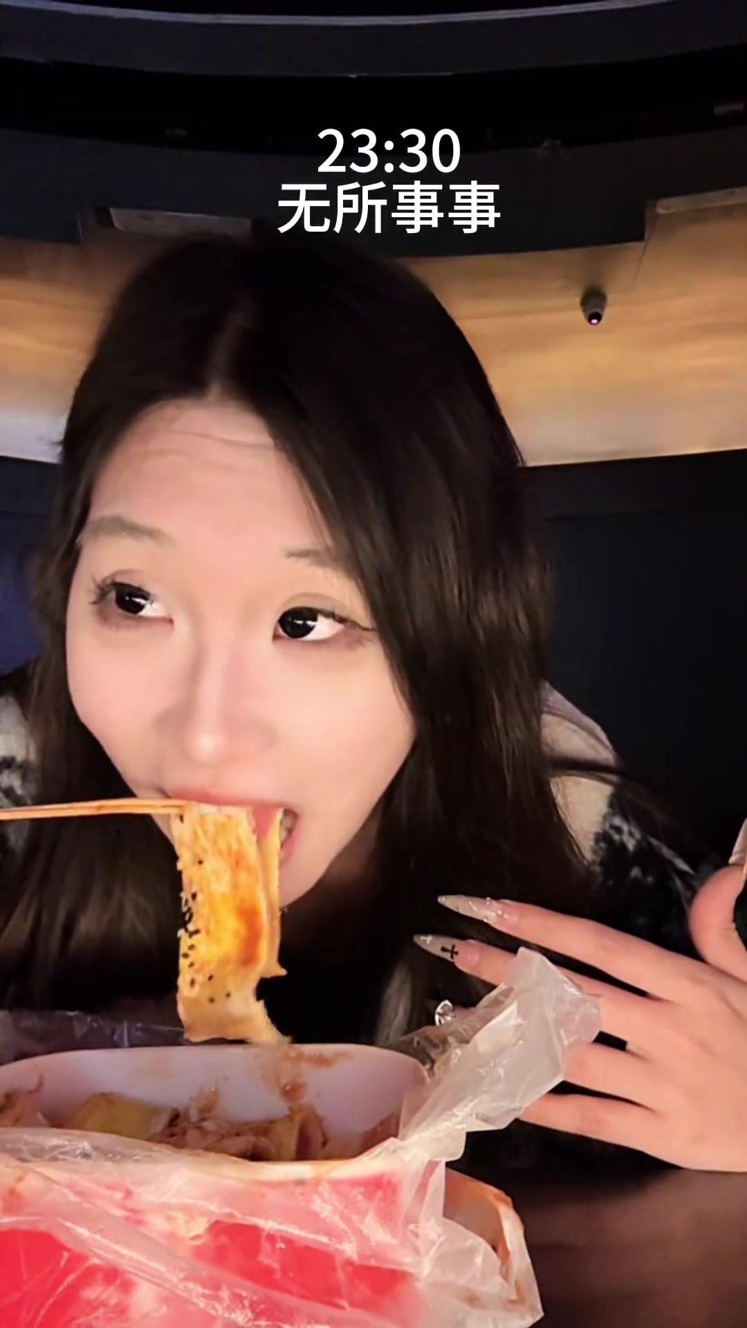 济南酒吧探店，畅饮美酒，品味美食！