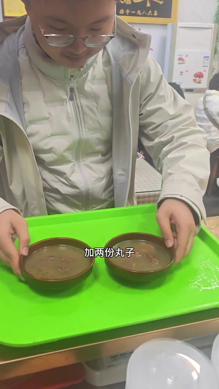 西安老味道，炖牛肉丸子烩菜，香透骨子！