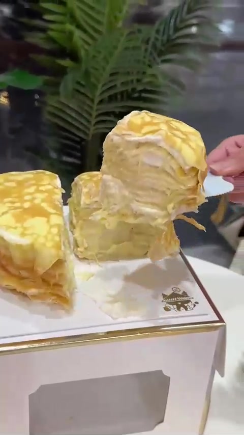 慈溪上林坊榴莲千层小蛋糕