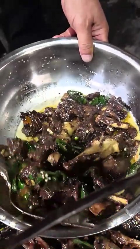 宁远血鸭：帮表妹炒发往广东，包你好吃