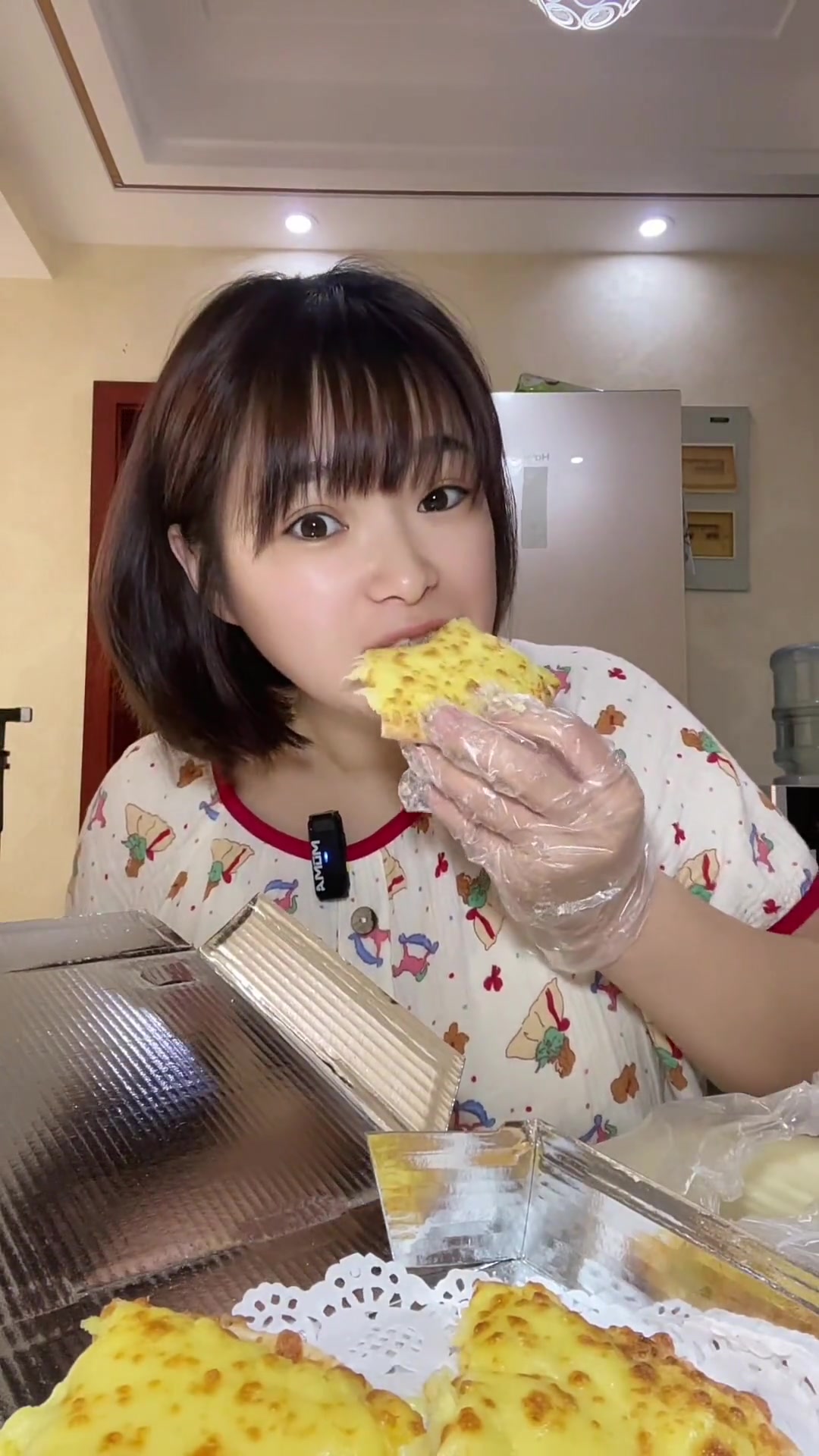 当然要吃美味的榴莲披萨