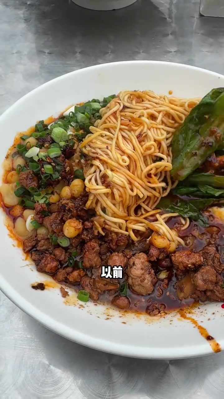 2026年小餐饮趋势,重庆鱼汤面如何突围?