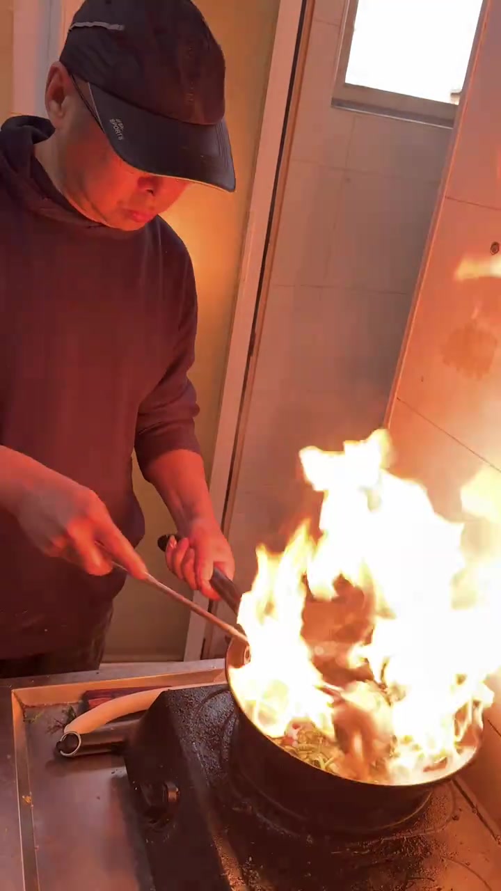 木须菠菜羊肉版，河北家常美味！