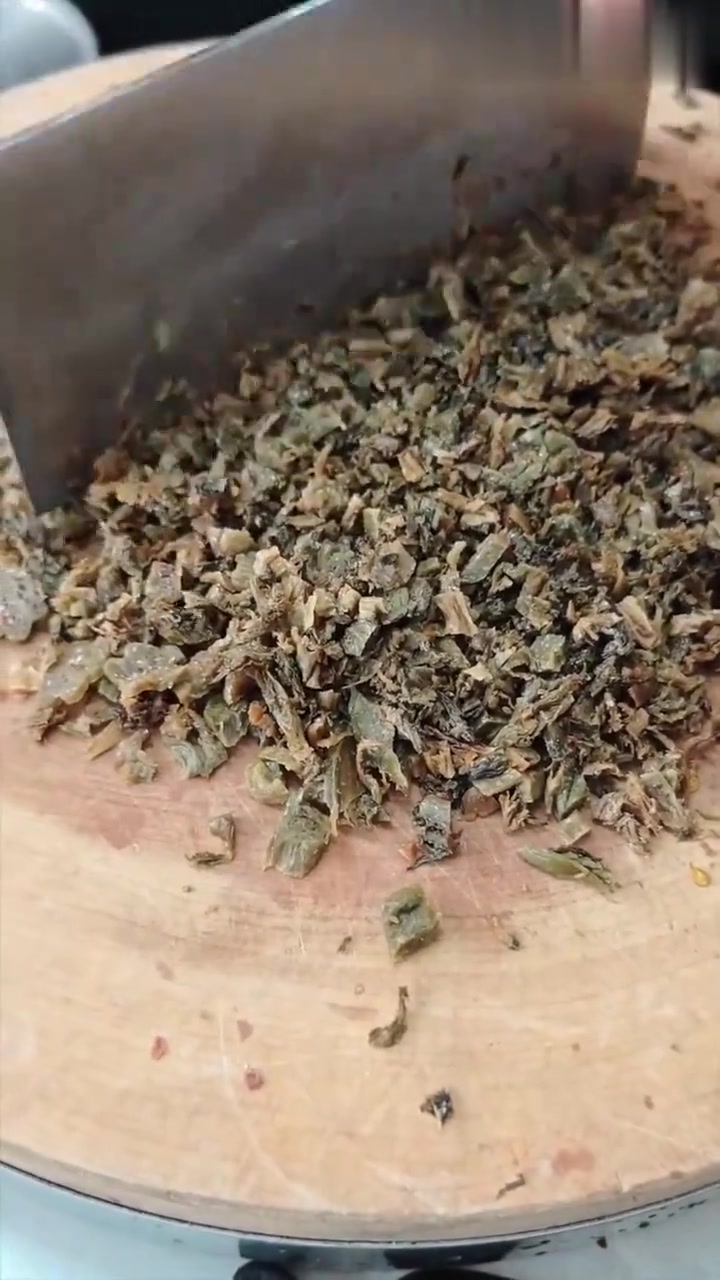 老家食材，妈妈的味道，老盐菜回锅肉