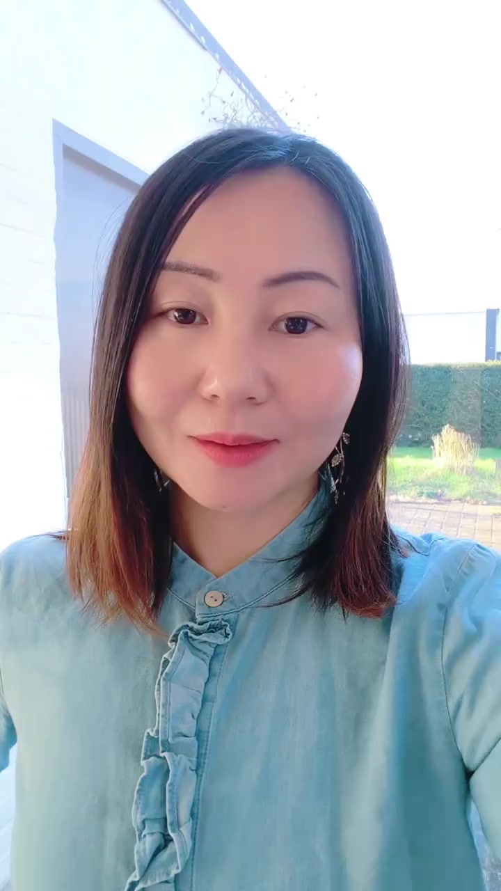 欧洲的物价贵的离谱吗?你看看这个有机三文鱼的价格贵不贵?