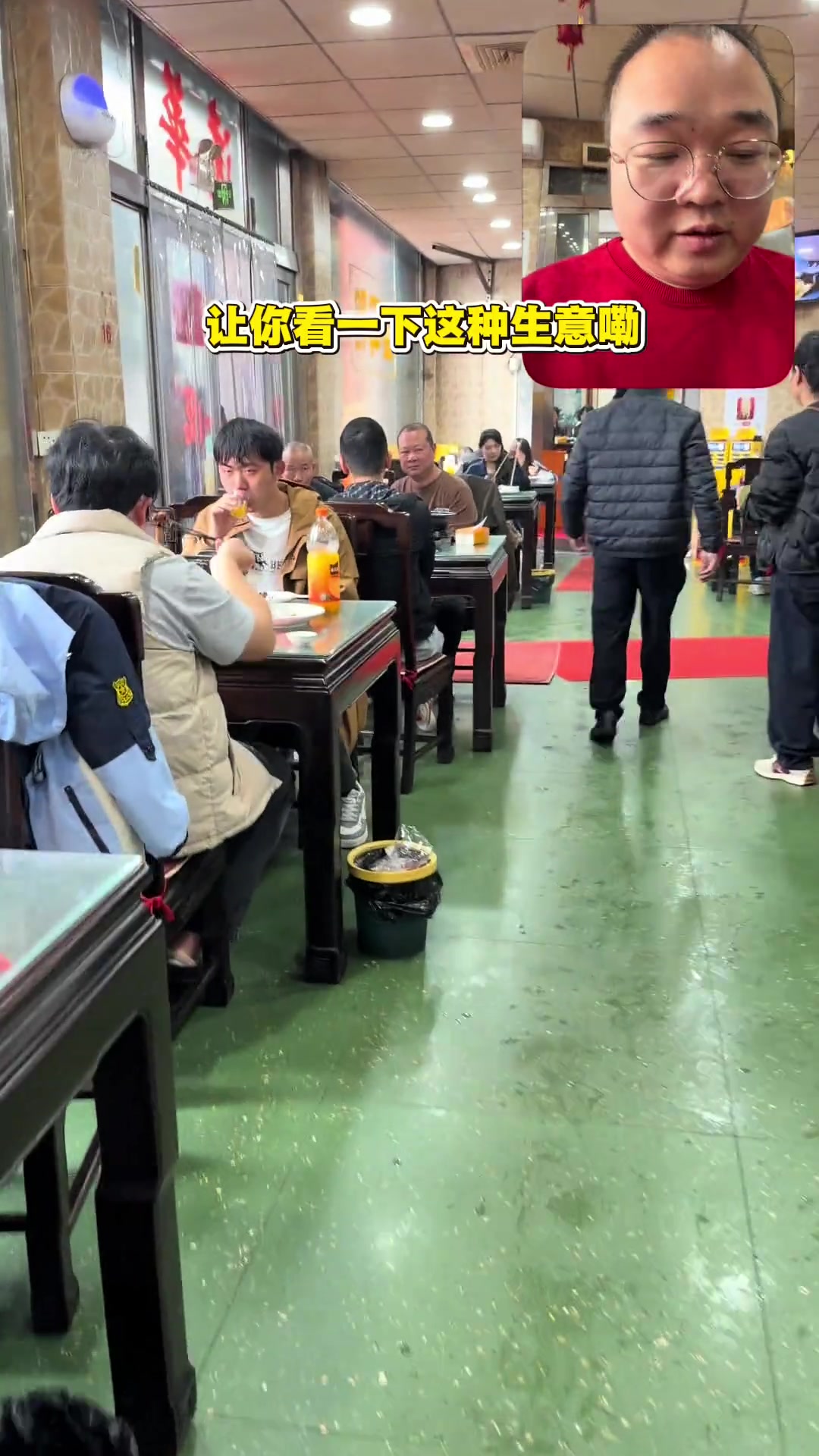 归国游子，品尝地道闽南姜母鸭，福建泉州