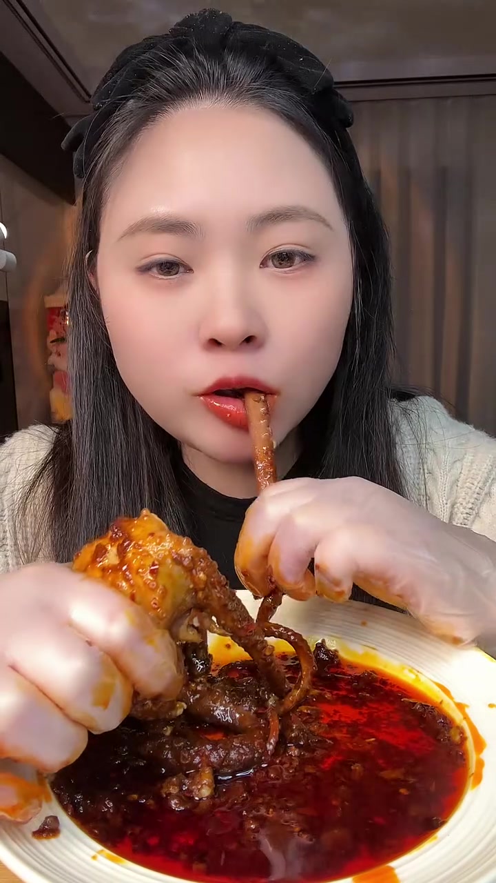 辣炒大八爪鱼,好吃呀 #长腿八爪鱼 #辣炒八爪鱼 #太香啦