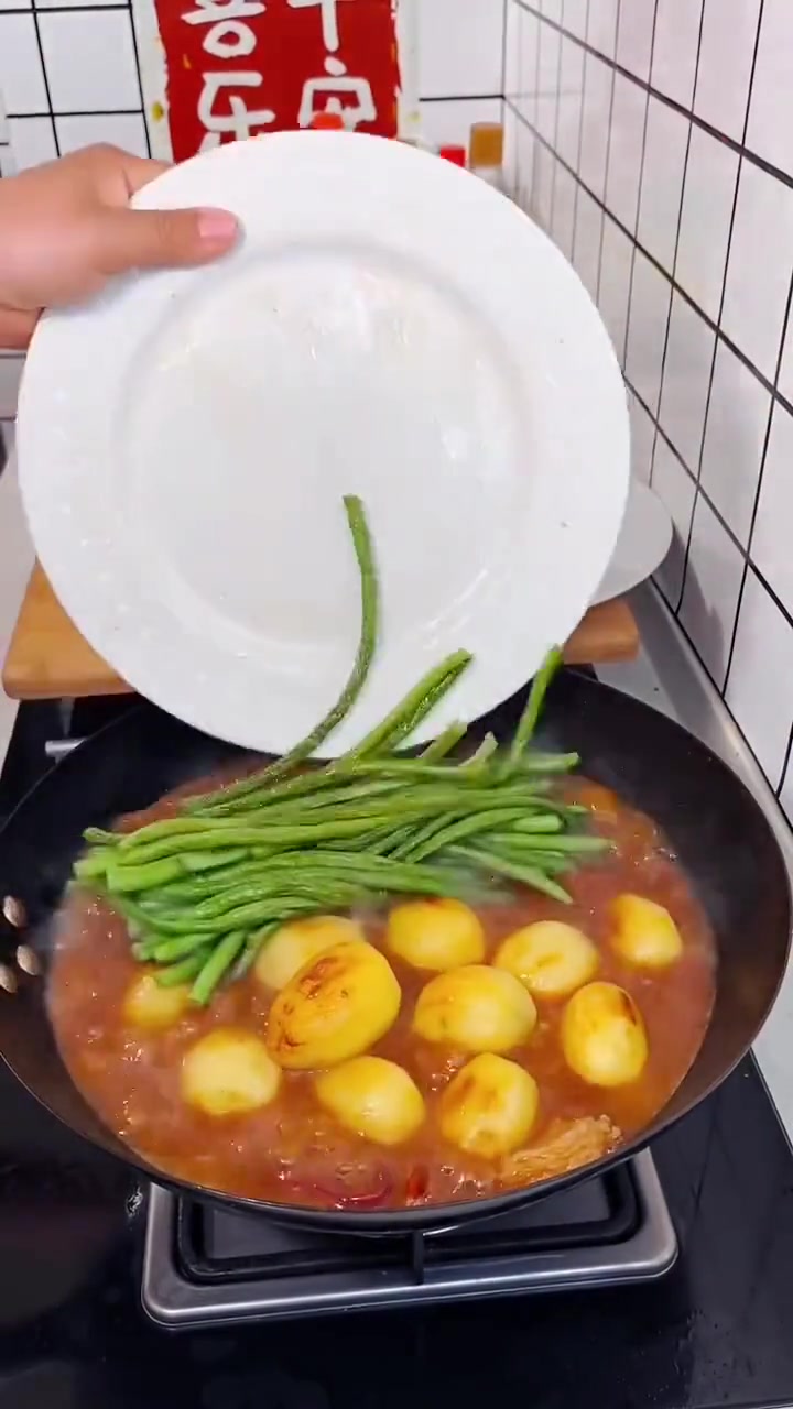 农村生活记录：东北酱土豆牛肉咸菜教程