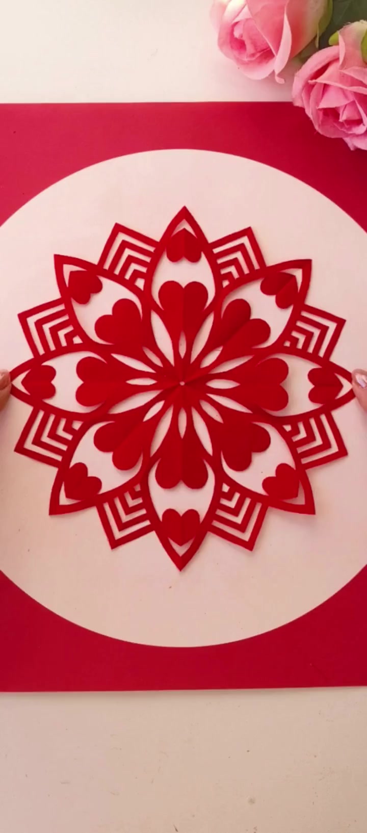 简单又好看的窗花剪纸详细教程