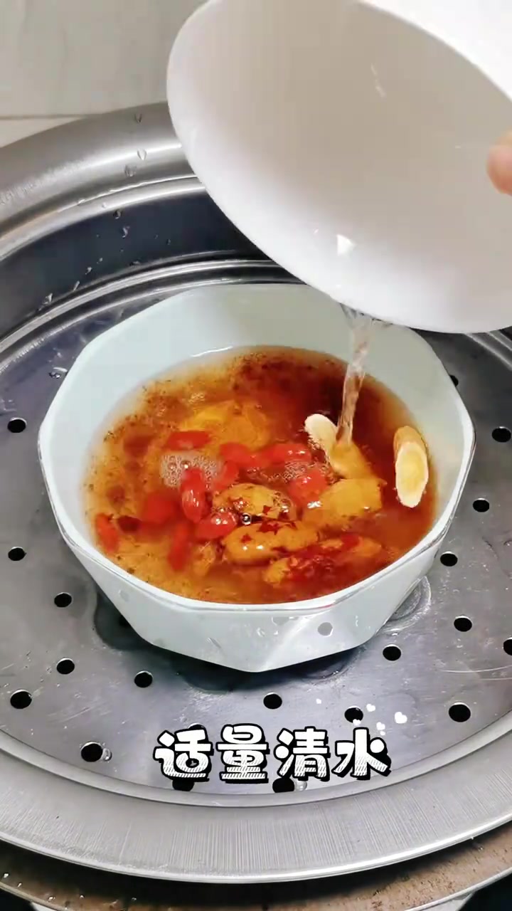 土方法补气血快，黄芪红枣蒸鸡蛋