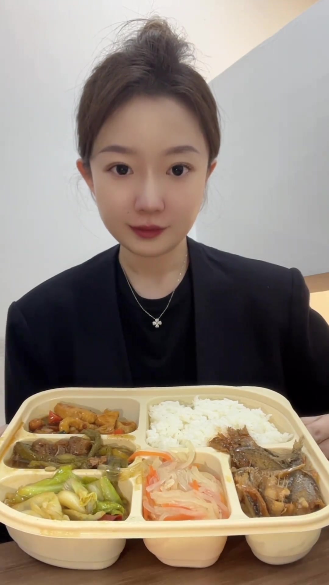 北大荒单位食堂员工餐日记