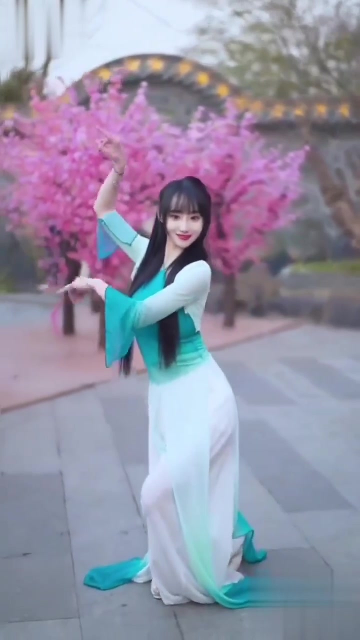 梅花泪，词穷了，文案你们想吧