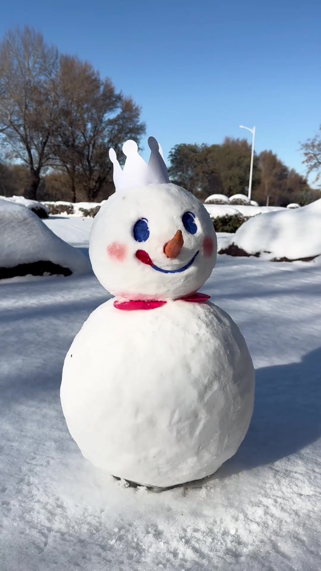 教你冬天堆雪人简单又有趣的小技巧