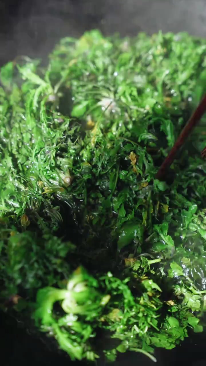 王宝钏为爱挖野菜,我挖野菜因为馋!