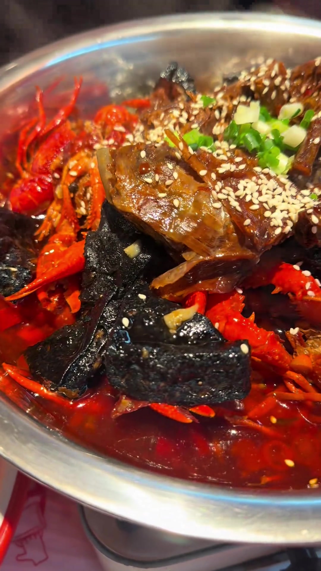 奔赴长沙,学做网红菜:臭豆腐酱板鸭小龙虾一锅炖
