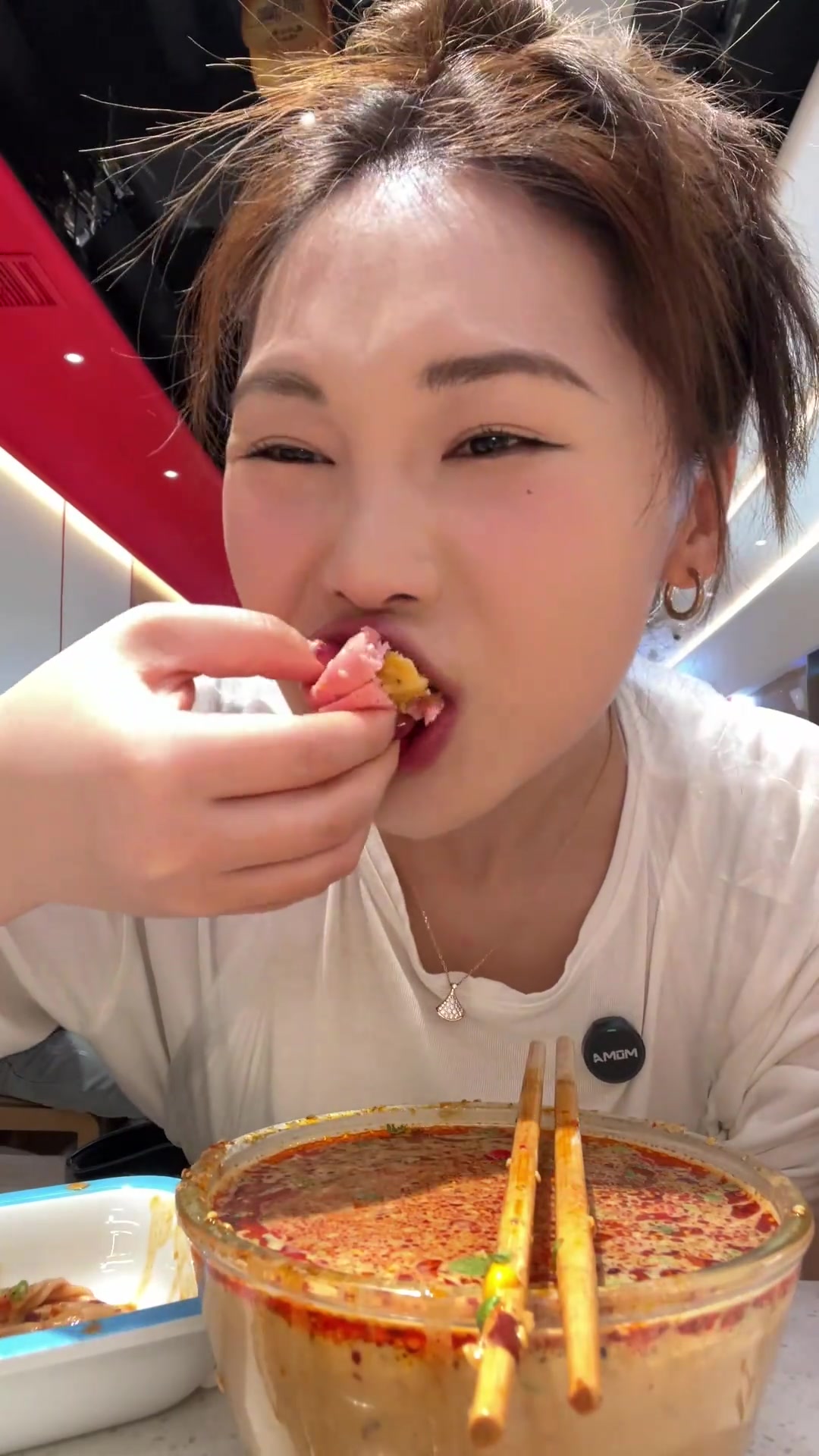 外地朋友来青岛，不知道吃啥？试试龍歌自助小火锅！