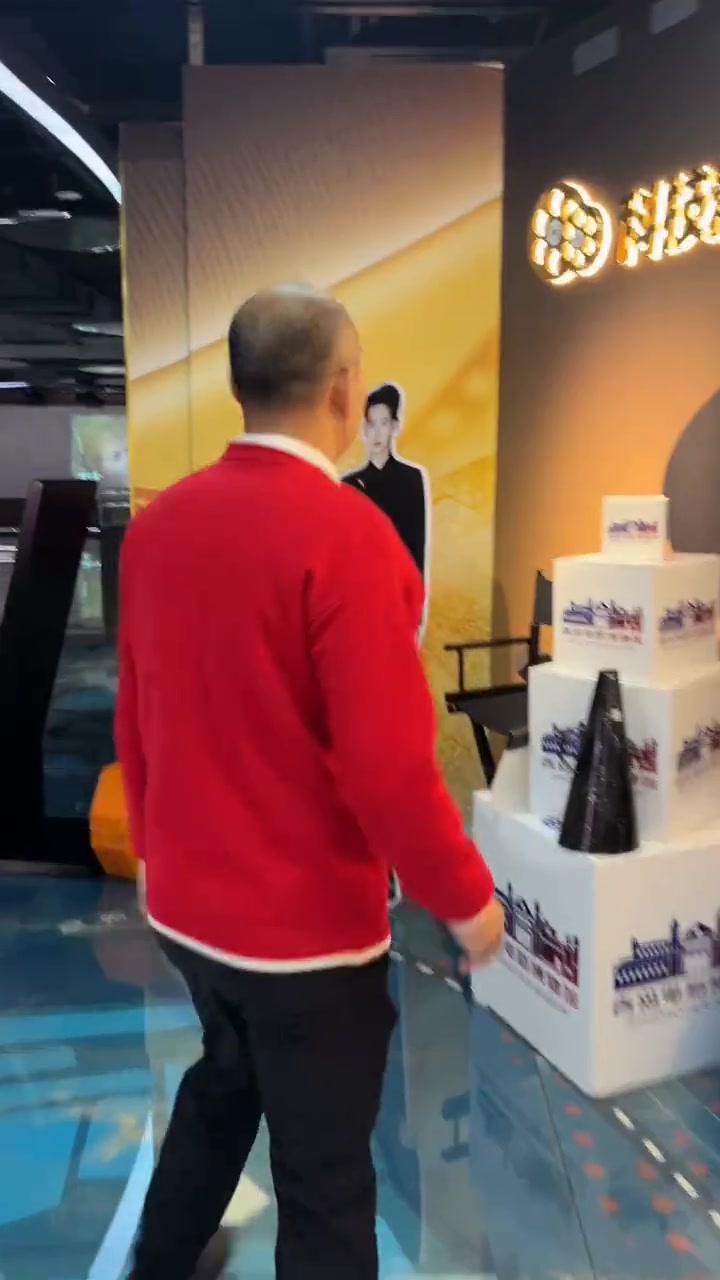 小鱼儿打卡青岛东方影都的电影博物馆