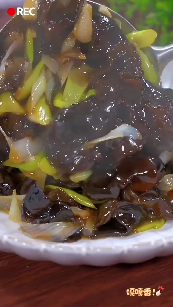 #又到了吃野菜的季节了 #美食教程 #家常菜做法