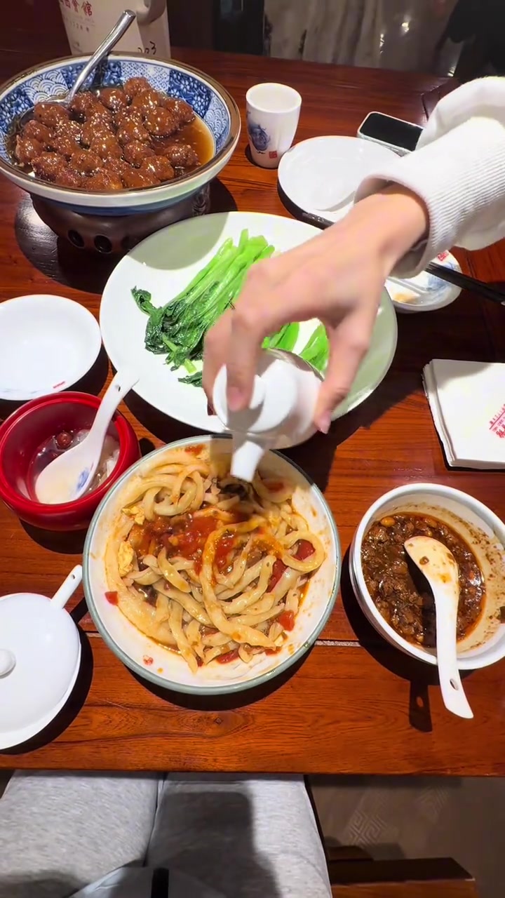 太原面食博物馆可吃面逛特产还能看民俗演出