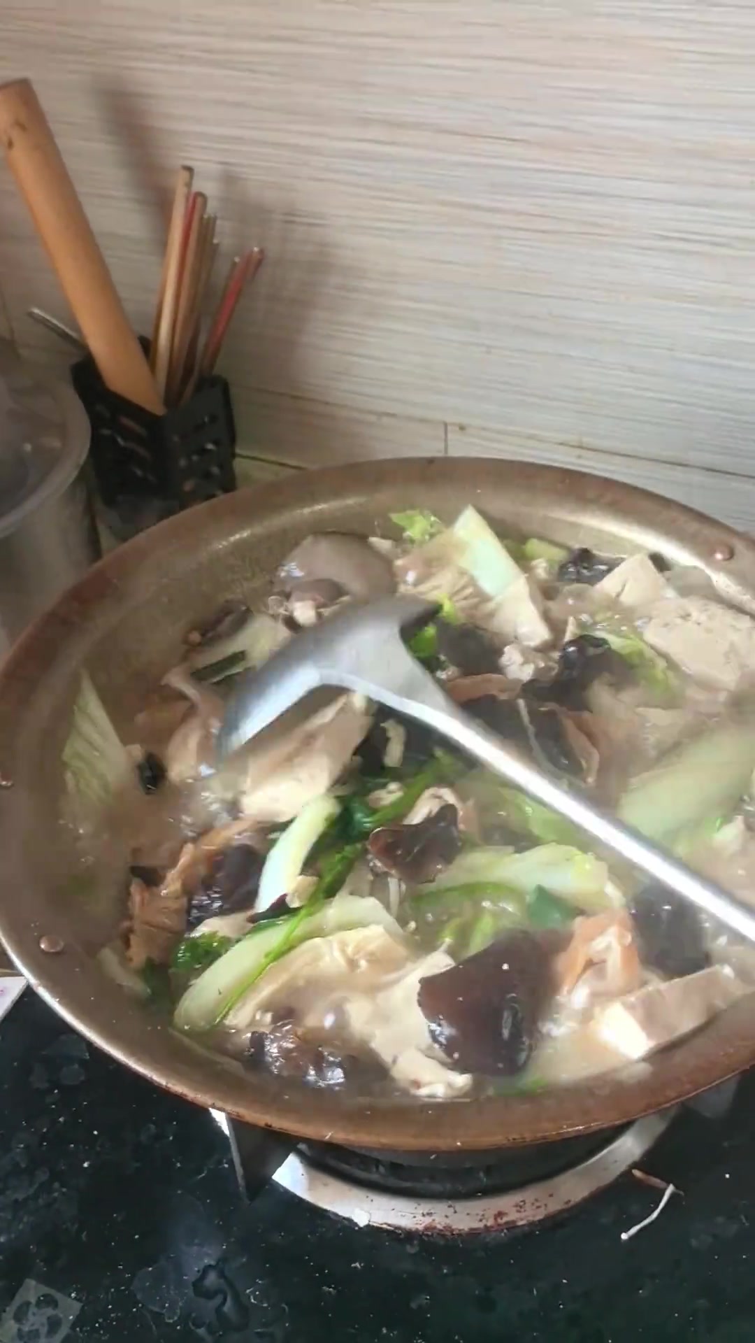 谁能拒绝一锅热乎乎的大烩菜，附家常做法