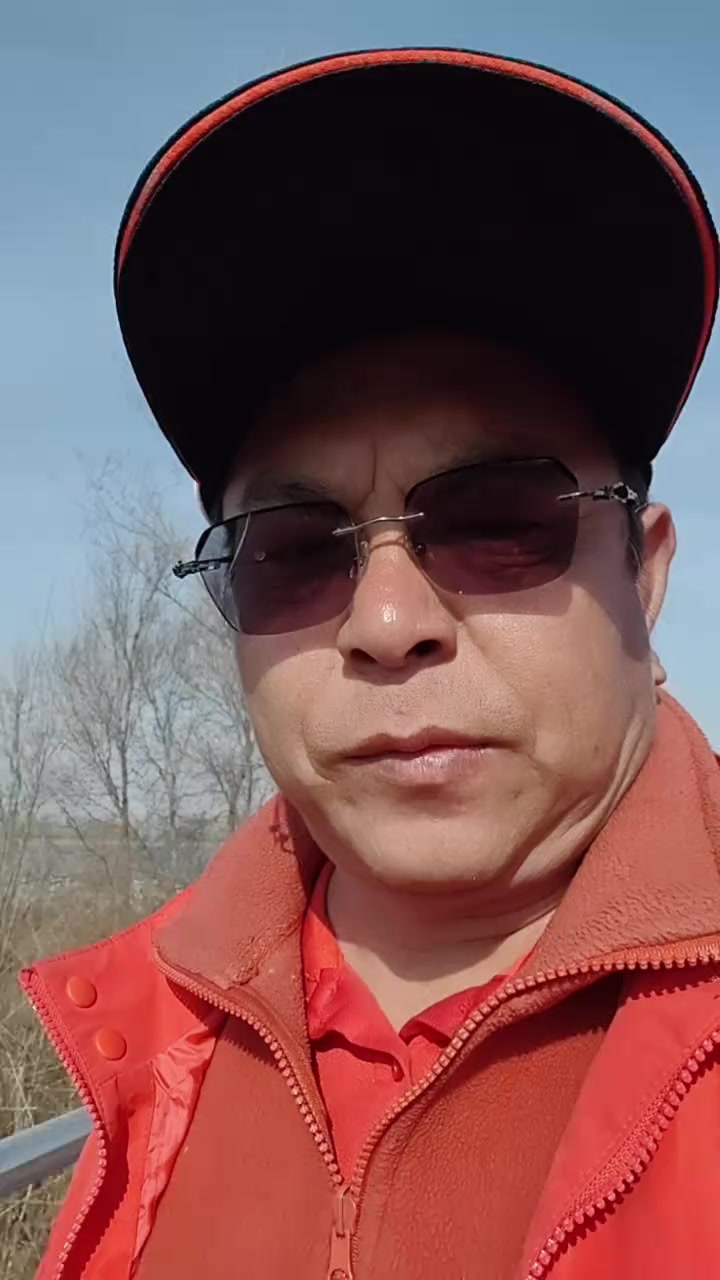 去鹅毛湖钓鱼,钓到的鱼真大