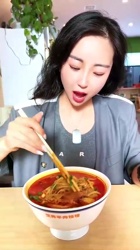 芝秀饸饹雁塔店上新,韩城羊肉、糊卜,坚持地道韩城味