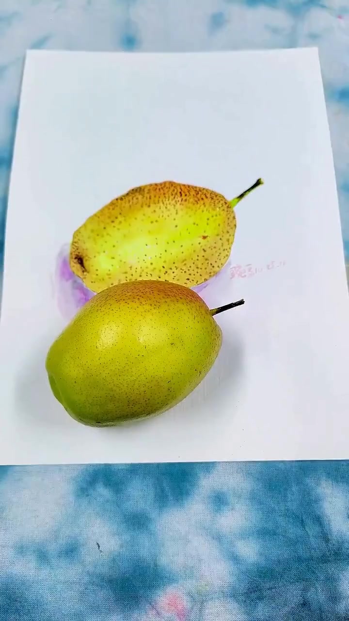 新手也能学的水彩教程 轻松画鸭梨
