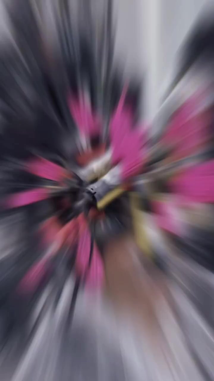 男发鲻鱼头,狼尾发型