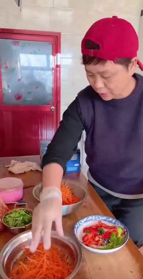 我要学茶饭里的铁棍山药长粉皮,凉拌炖炒都好