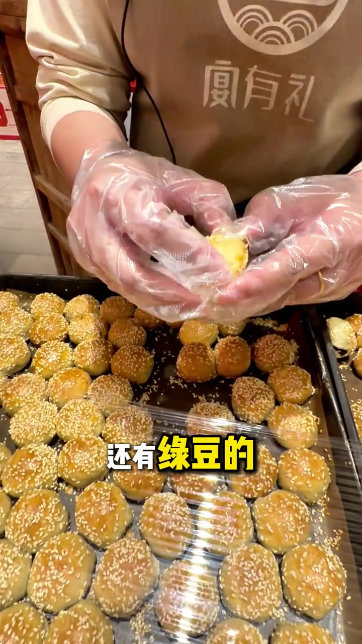 成年人的美食选择,唐山特产棋子烧饼尝鲜记