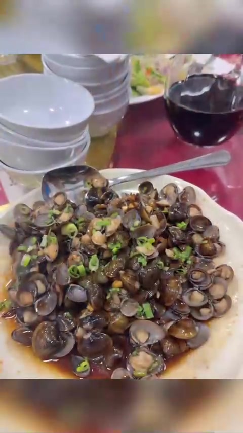 弟弟8岁，拉布布生日派对