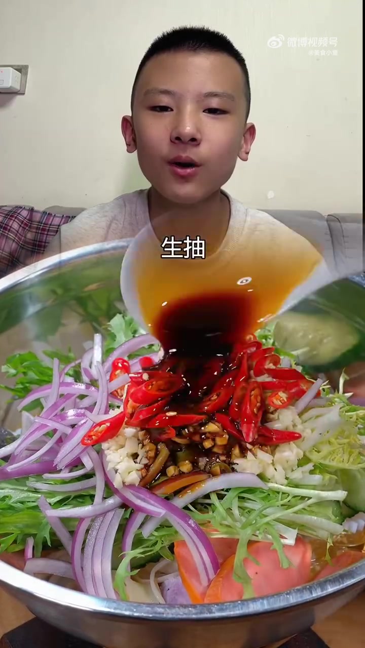 中国人自己的沙拉,香到舔盘!#中式沙拉 #大拌菜 #减脂餐