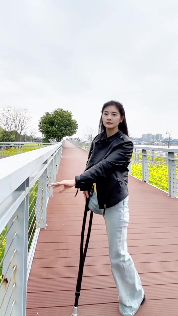 没有文案#奔向开满油菜花的春天 #感受大自然的气息和美景 #喜爱度激励计划