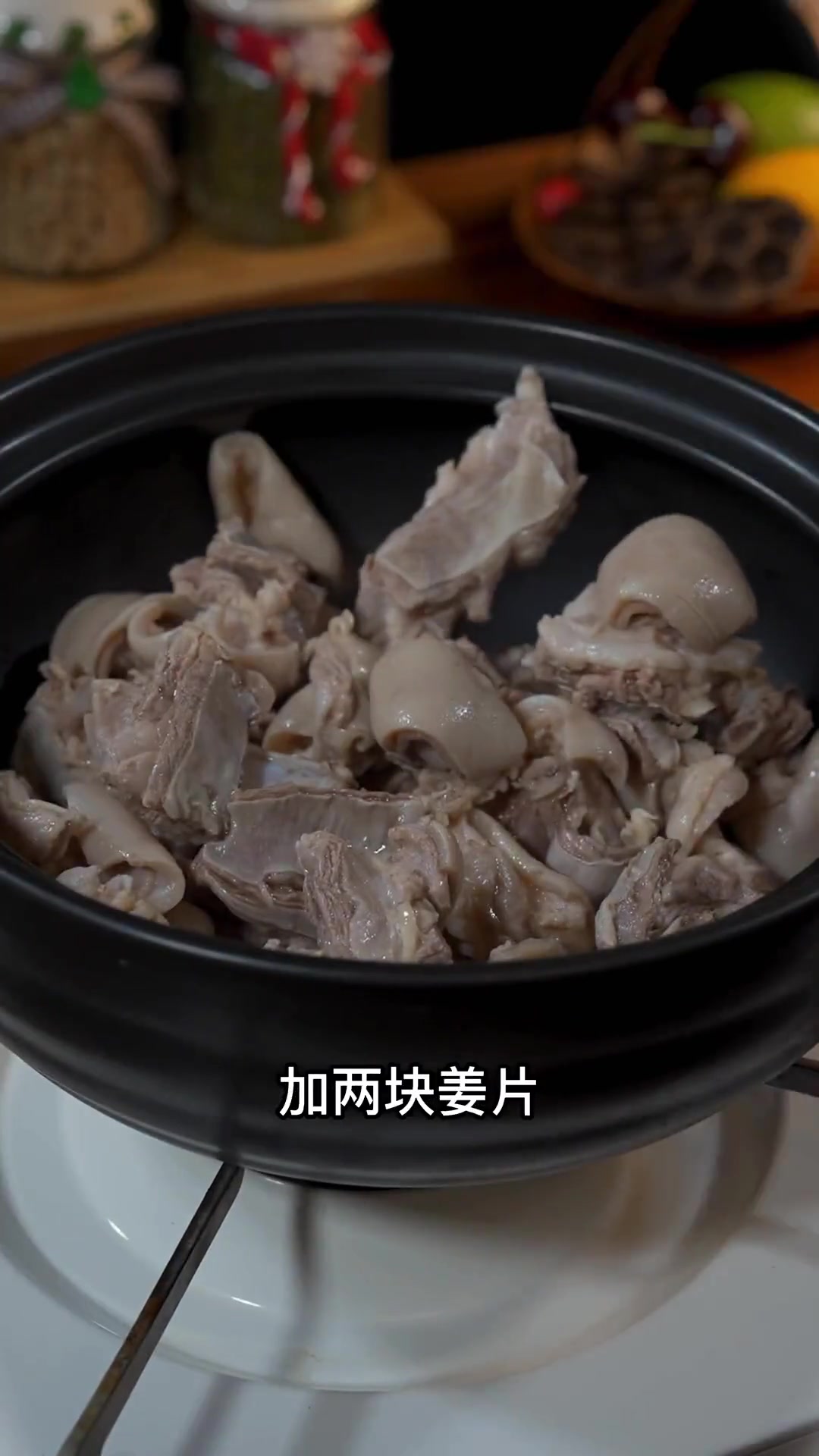 喝清汤羊肉，不腥不膻还鲜甜