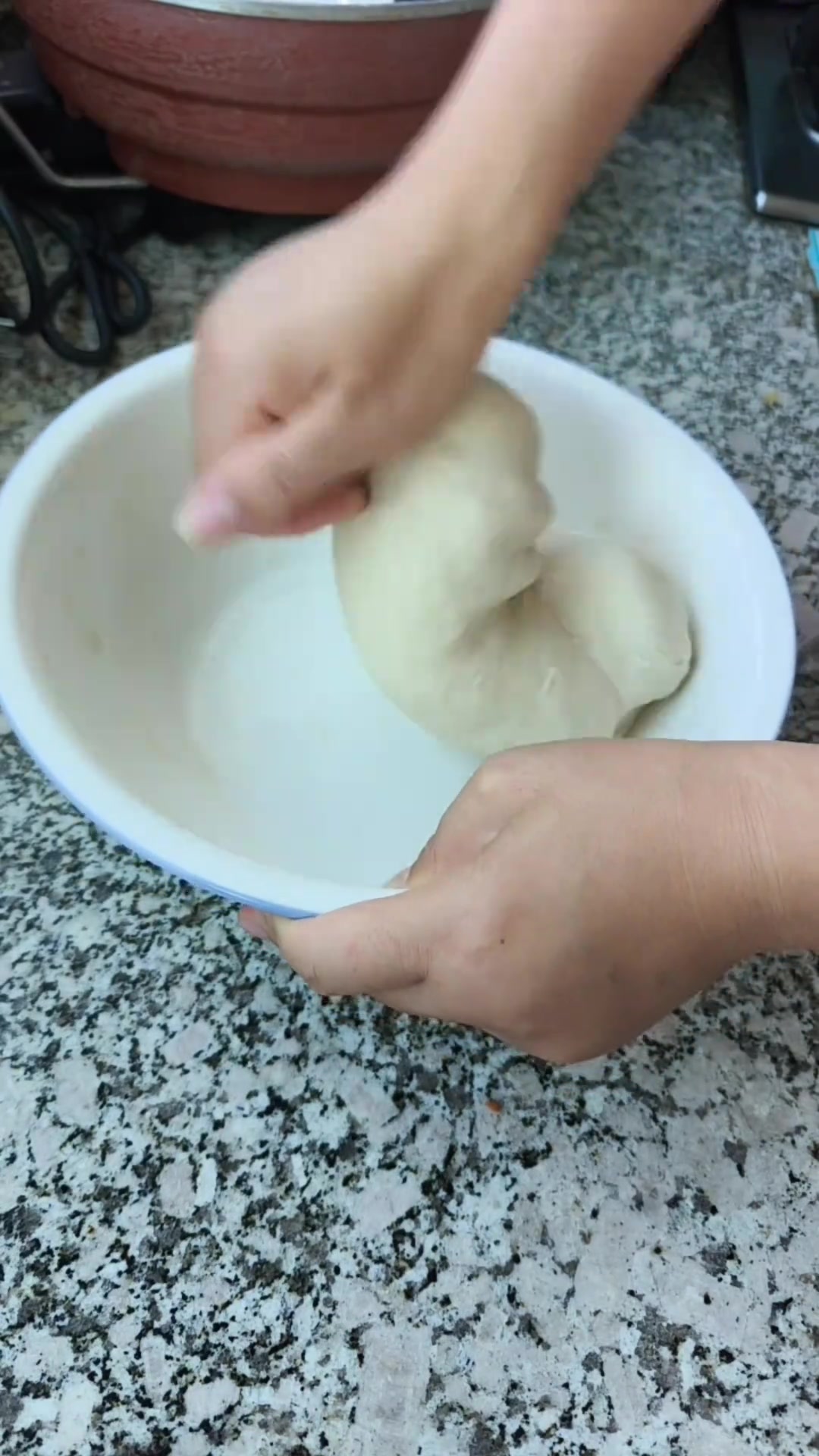 西葫芦鸡蛋素三鲜饺子，鲜嫩营养还不出汤