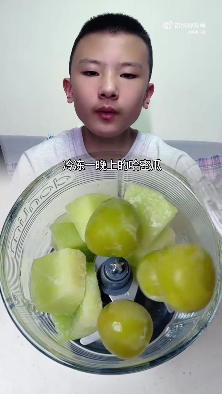 自制巧克力水果冰淇淋,不用再去买了#自制巧克力水果冰淇淋