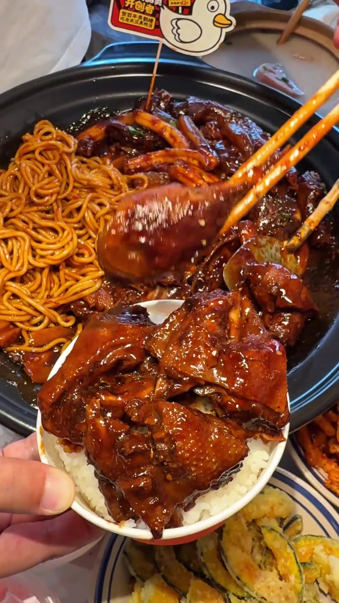 呼和浩特回味黑鸭煲，好吃到上头！