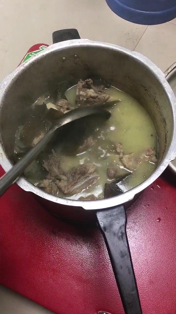猪龙骨煲汤做法，味道好极啦