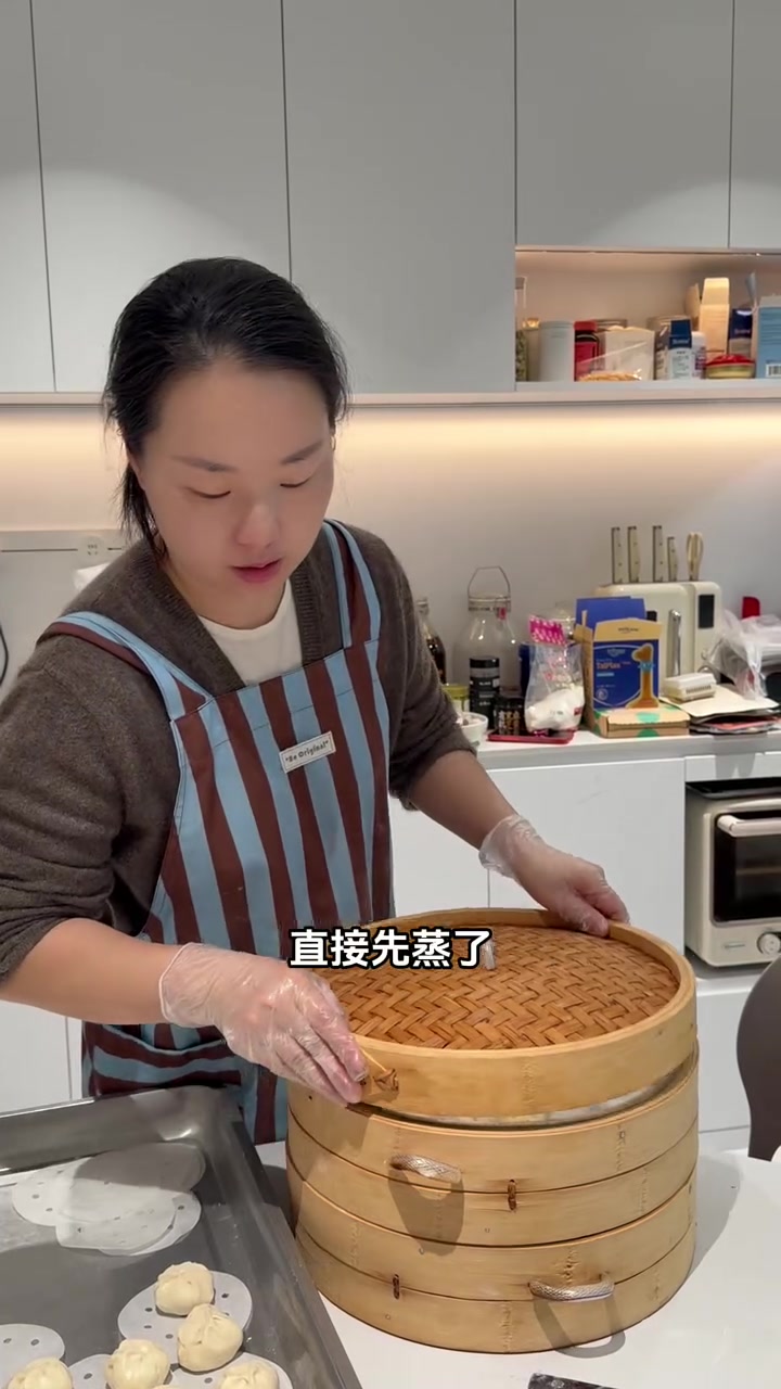 记录生活，给小朋友做花式馒头当早餐～