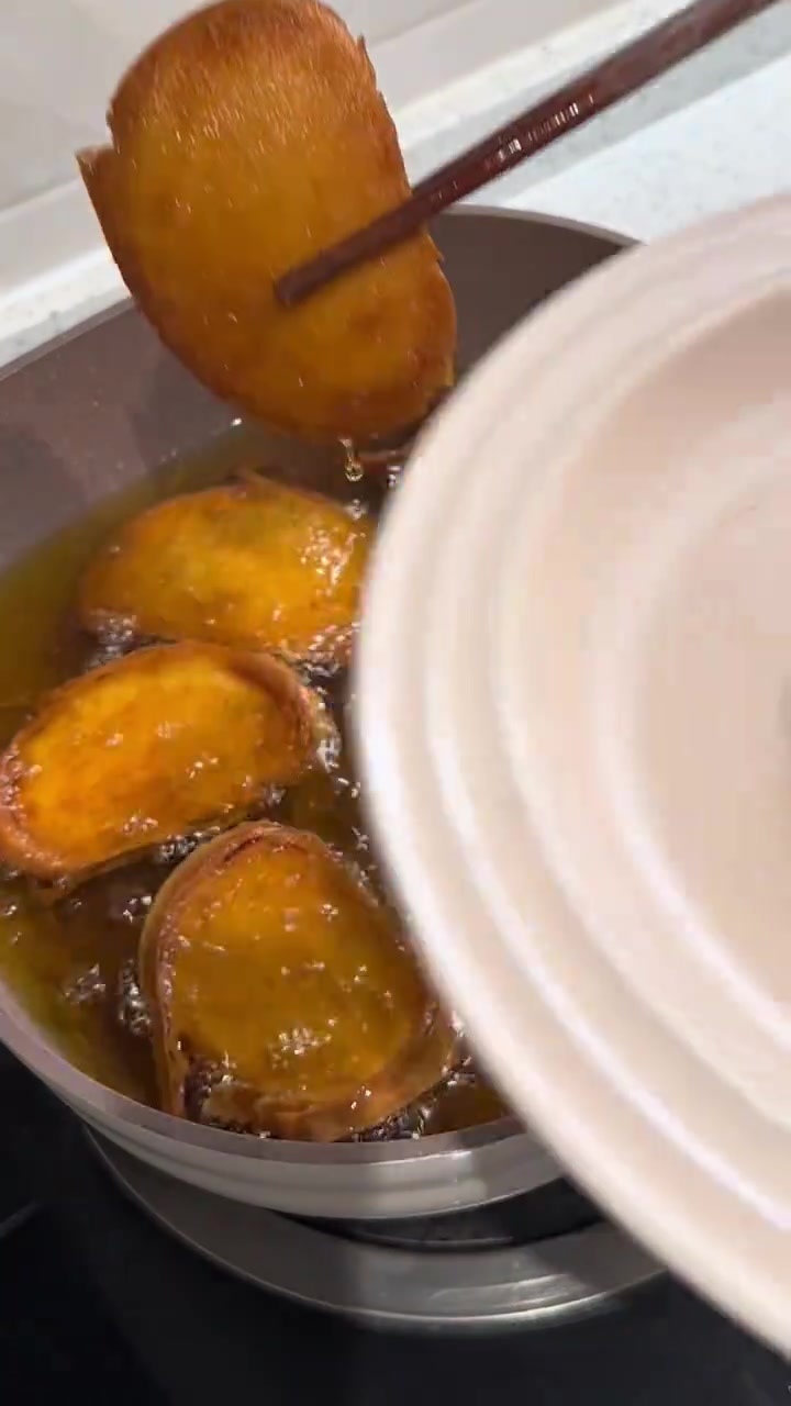 炸馒头片夹臭豆腐北京特色美食