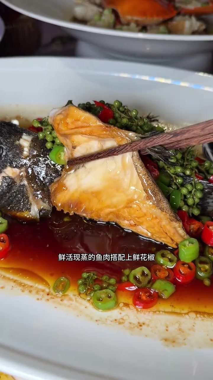 体验陆家嘴高端粤菜，精致美味，尽享奢华！上海