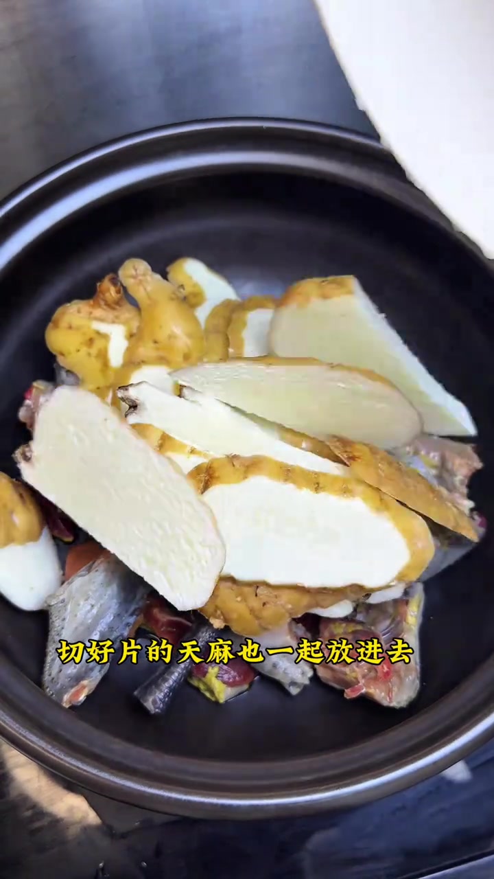 养生健康:常头晕头痛,试试天麻乌鸡汤