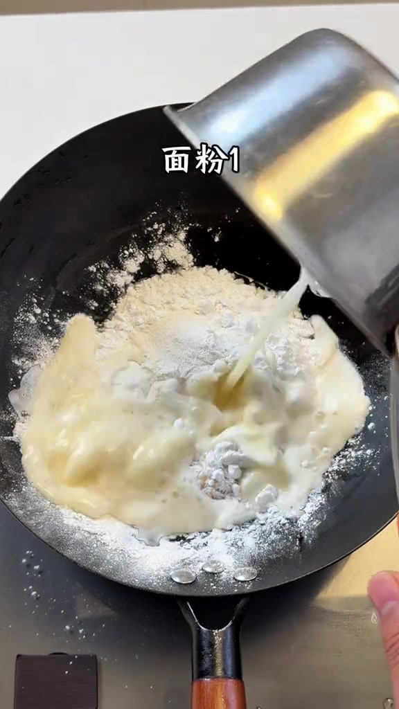 男人会做饭,情敌少一半#跟着抖音做美食 #炸蘑菇 #干炸蘑菇家常做法