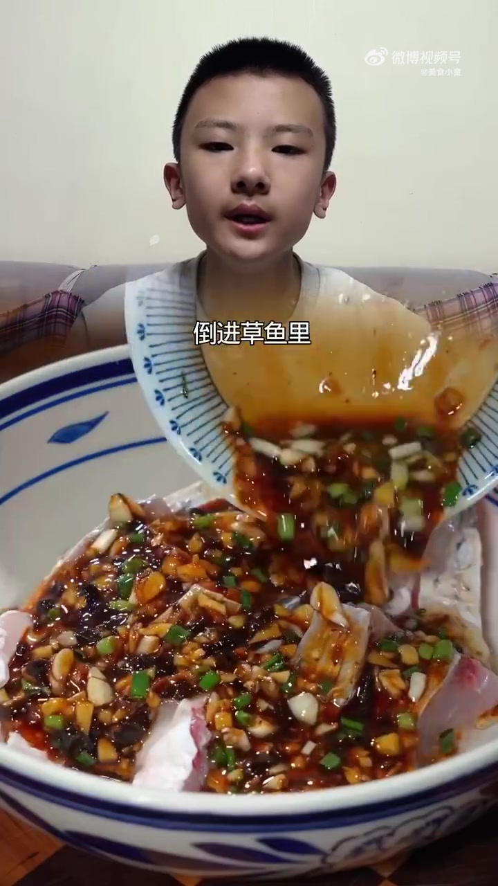 草鱼这个新做法,吃一次忘不了,特别下饭#豆豉蒸鱼