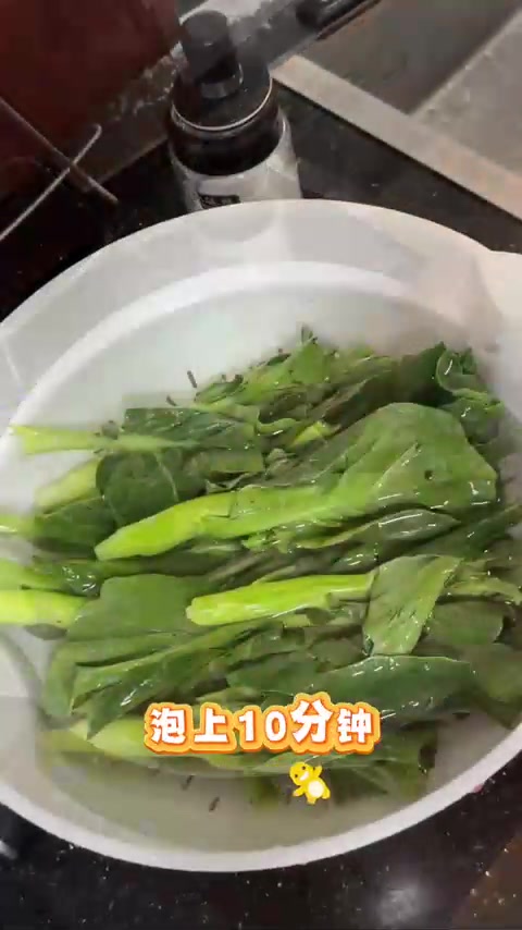 芥蓝在广东多少钱一斤?江西要10元一斤,比其他绿叶菜贵不少