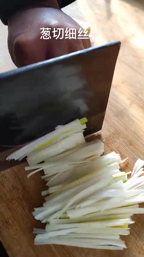 年夜饭不可缺少的凉拌菜，凉拌猪头肉
