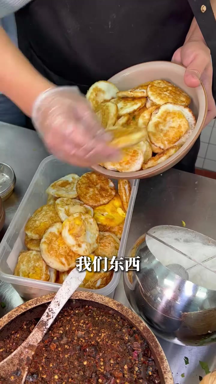 泉州巡店,幺妹很忙鲜包牛肉粉探店