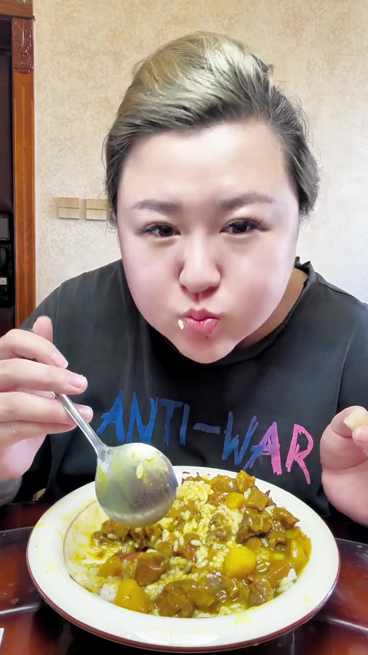 咖喱土豆拌饭 #妈呀太香了 #家常饭菜 #东北家常菜 #家常便饭开吃了