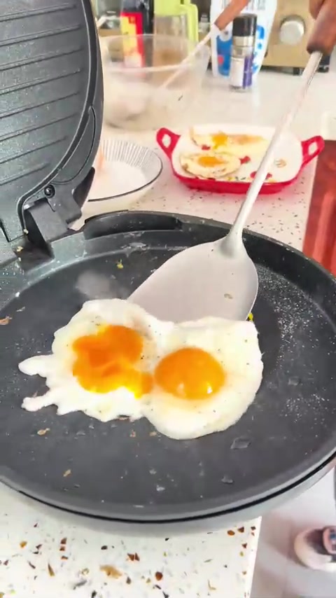 七岁孩子给做的爱心早餐!