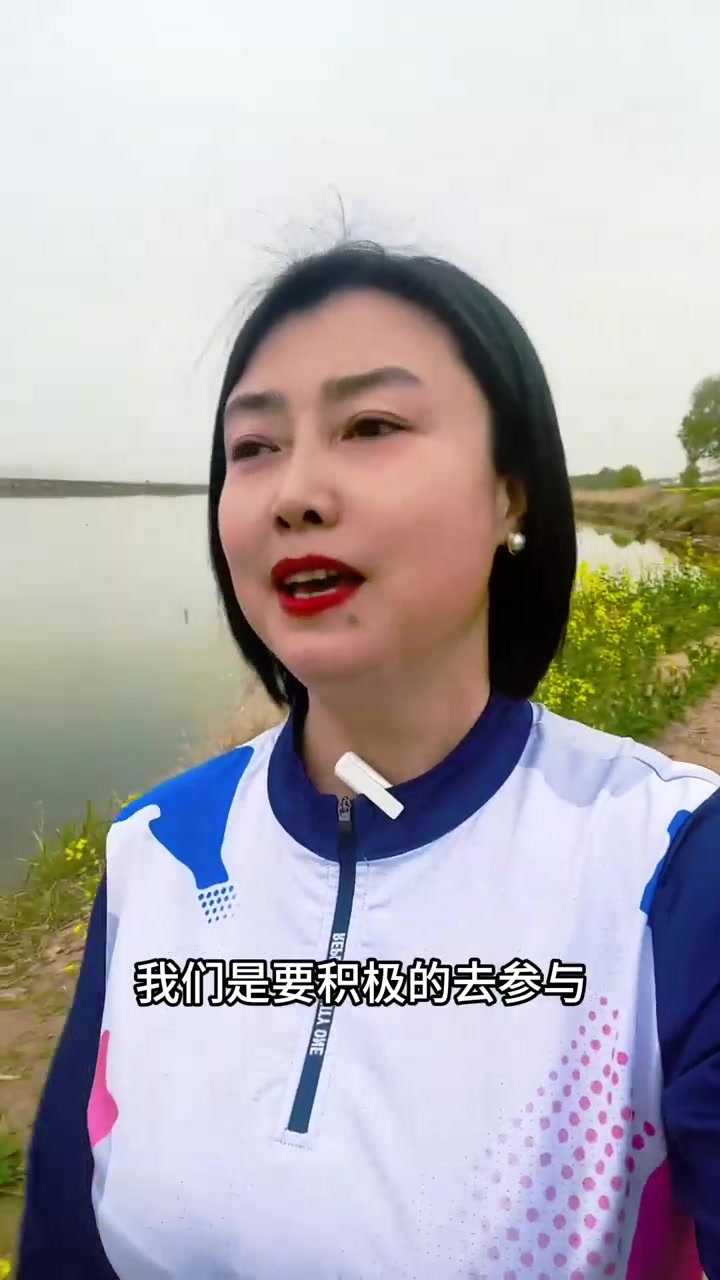 临潼河堤路渭水旁,大片油菜花风景超美!